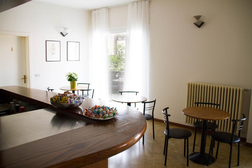 Hotel Arianna Iseo Luaran gambar
